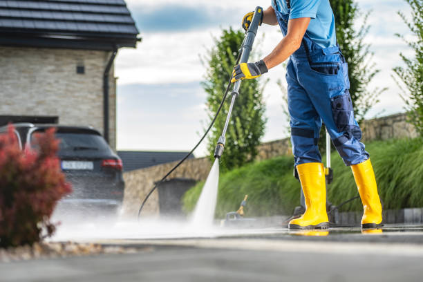Best Local Pressure Washing Services  in Middleborough Center, MA